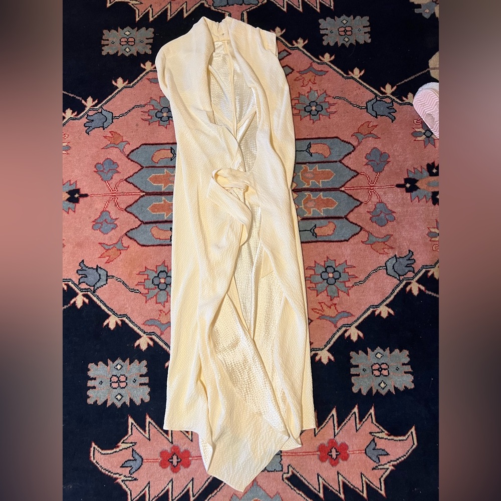 Peter cohen dress